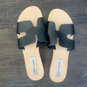 Steve Madden slides
